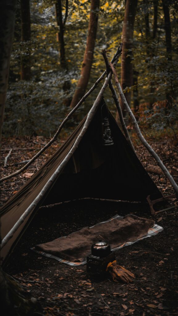Bushcraft Tarp Shelter